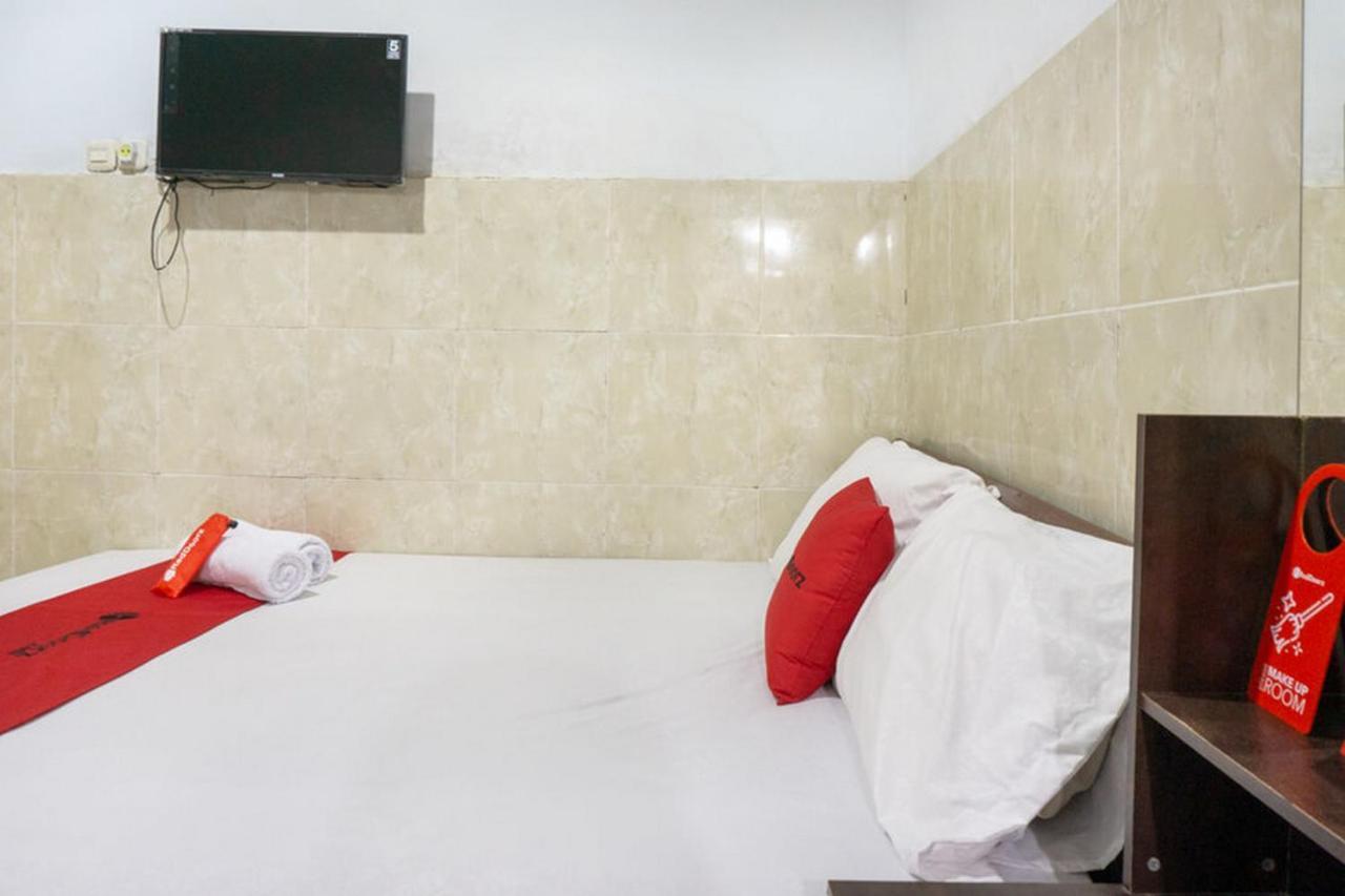 Reddoorz @ Hotel Surabaya Sumenep Exterior foto
